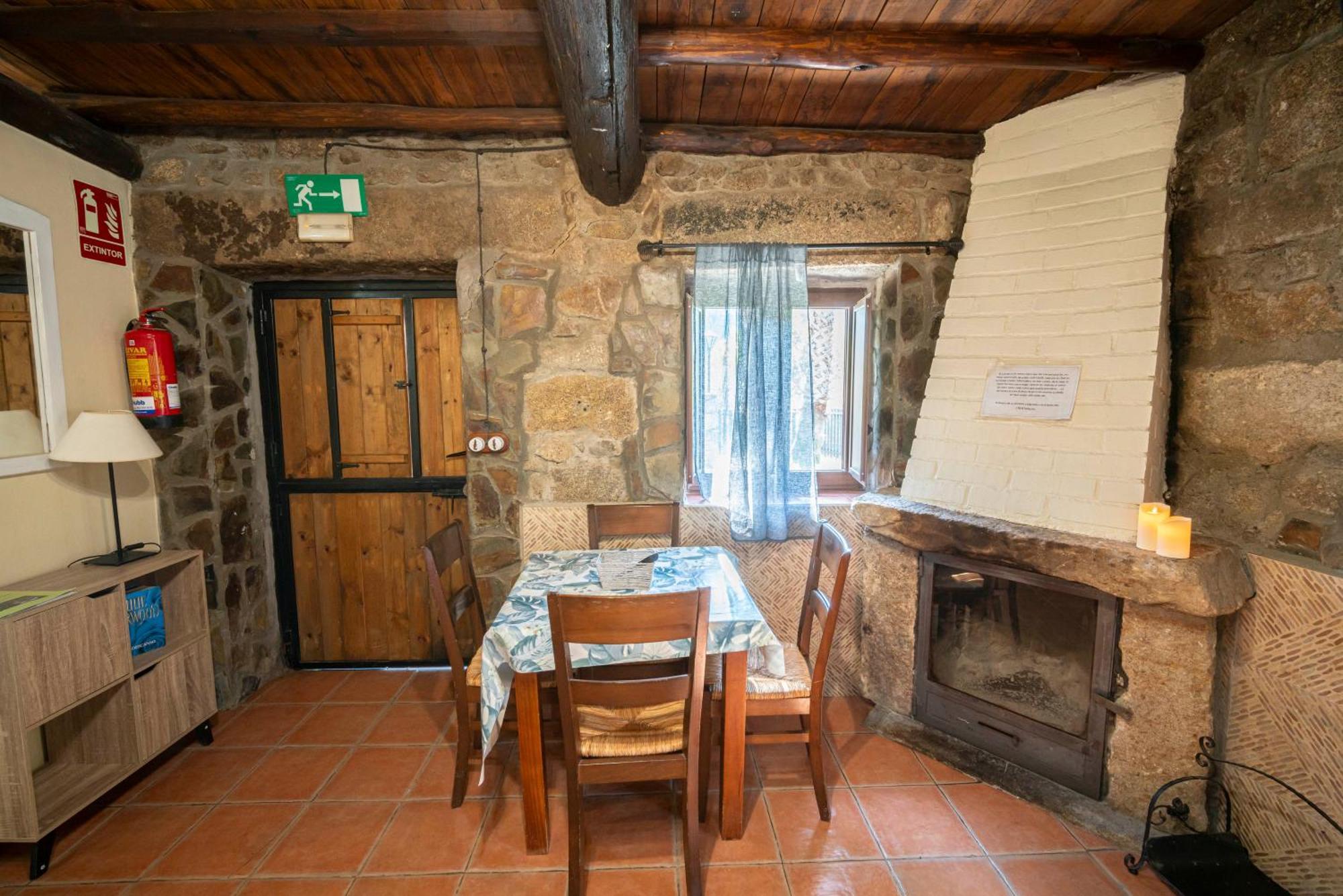 Chozos Rurales El Solitario Casa de Campo