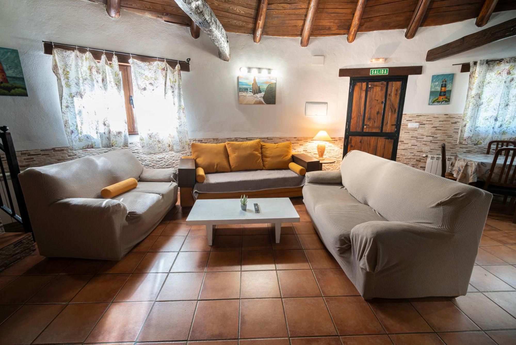 Casa de Campo Chozos Rurales El Solitario